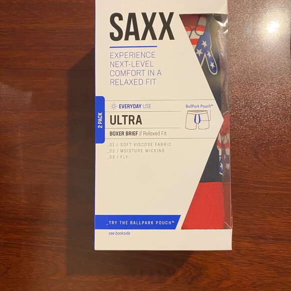 Saxx Ultra 2 pack Boxer Briefs Ultimate Comfort Peace Baby and Graphite - Picture 2 of 3